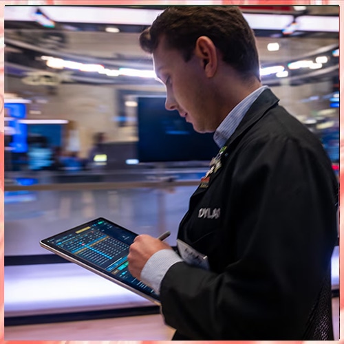 Varonis Launches AI Identity Protection for Salesforce Agentforce at Dreamforce 2025