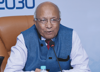 Cyber technology should be brought in as part of today's educational system
