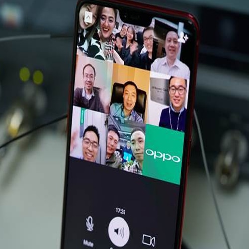 OPPO successfully completes world's first 5G multiparty video call on smartphone