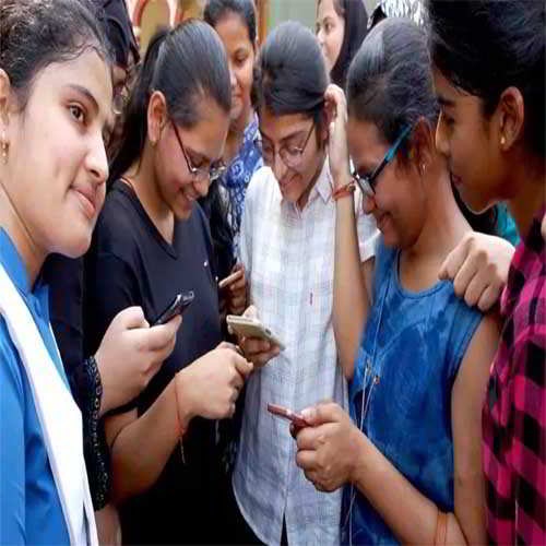 Growing Internet users of Children in India to touch 15% app