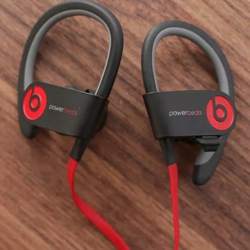 Apple agrees to pay $9.75 million to settle lawsuit over charging issues of Powerbeats2 wireless earphones