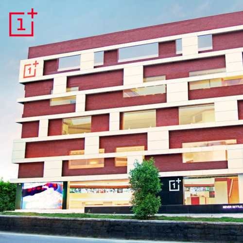 OnePlus opens largest Experience Store globally in Hyderabad, to invest Rs 100 crores for retail penetration