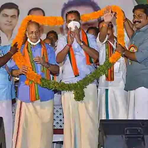 Metroman E Sreedharan formally joins BJP