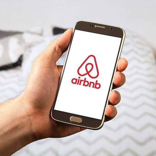 Airbnb posts $3.9 billion loss in the first report