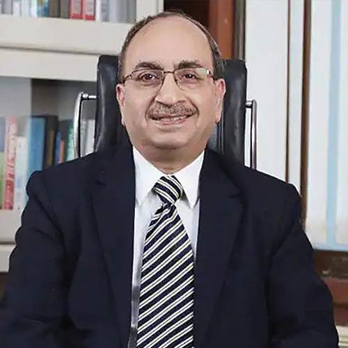 SBI serving customers with its vast network  Â