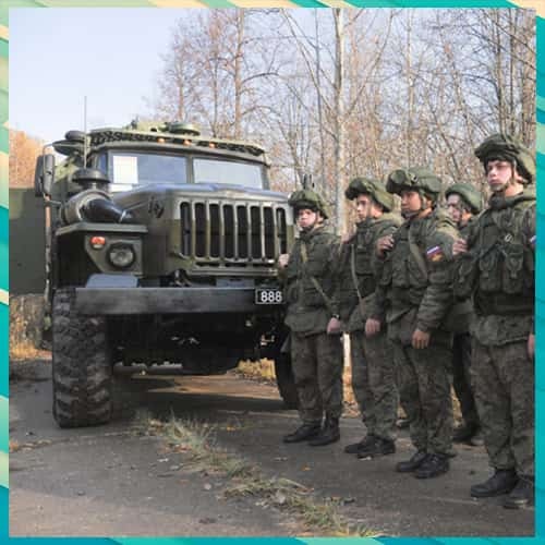 Russia withdraws troops from Ukraine borders