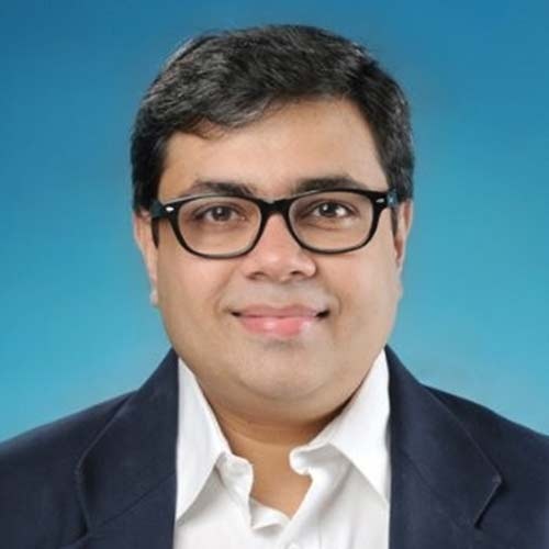 CMO bridges the gap between business strategies and customer demands