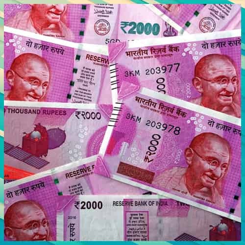 RBI withdraws â‚¹2000 note from circulation