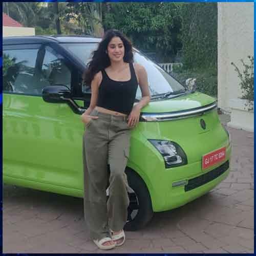 MG Motor India Ties-up with Janhvi Kapoor and Ishan Kishan for Comet EV