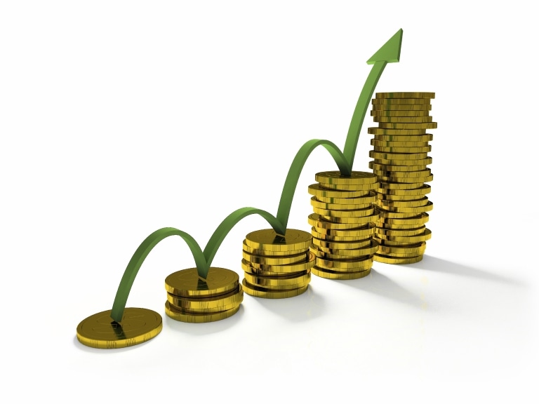 IT sector earns highest salary in India : Monster