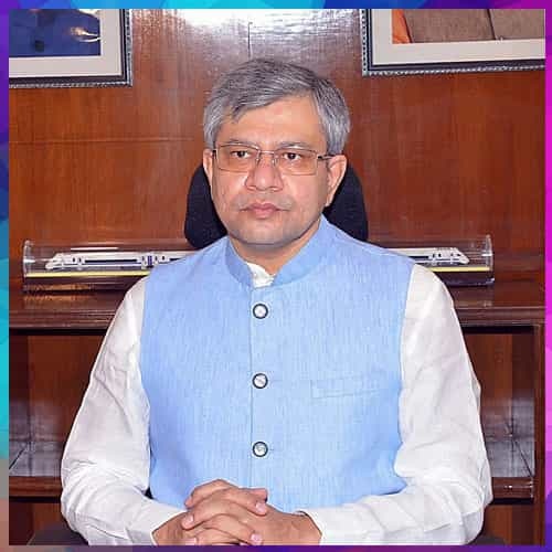 The new Railway Minister orders the officials to work in 2 shifts
