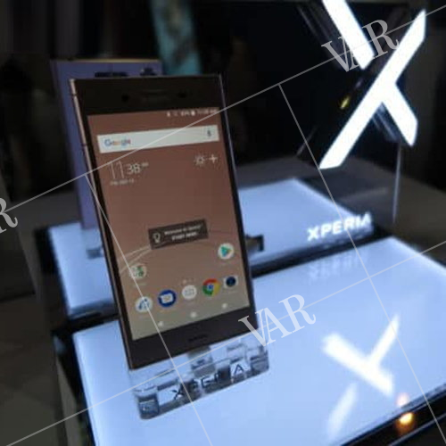 sony introduces xperiaxz1 smartphone featuring realtime 3d capture