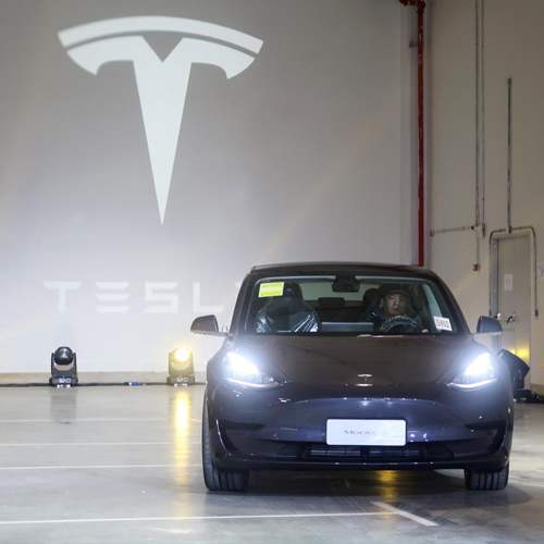 Tesla beats Wall Street estimates, delivers 112,000 vehicles in the fourth quarter