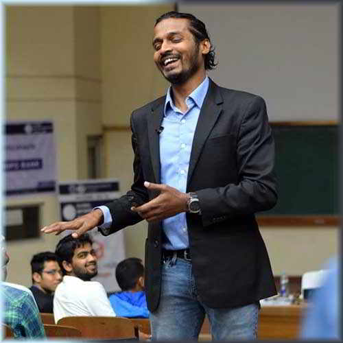 Speak and grow to present in front of 300 international schools