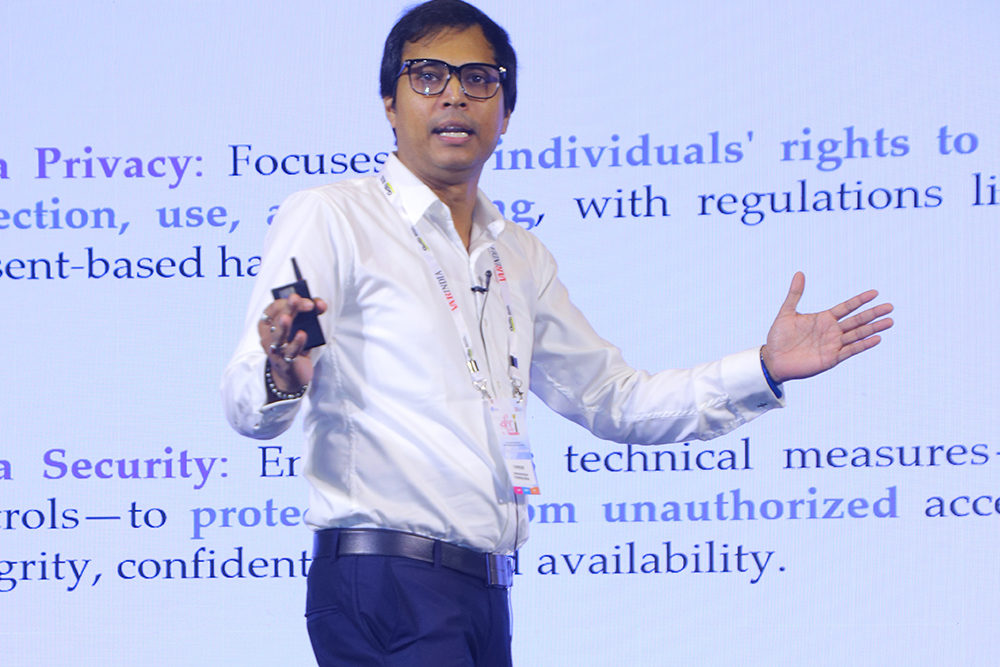 Dr. Arindam Sarkar, Asst. Professor & Head Of Computer  Science And Electronics- Ramakrishna Mission Vidyamandira-Howrah