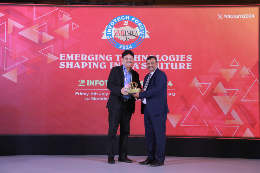 Swarup Brahma Receving The ECIO Award On Behalf of The Sanjay Kumar Das