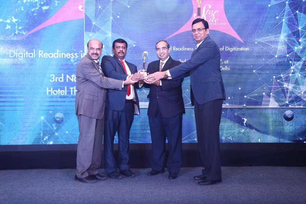 FOURTH DIMENSION SOLUTIONS receiving the award for EMERGING S.I. OF THE YEAR 2017 from Mr. Vipin Tyagi, Executive Director – C-DOT and Mr. Deepak Sahu