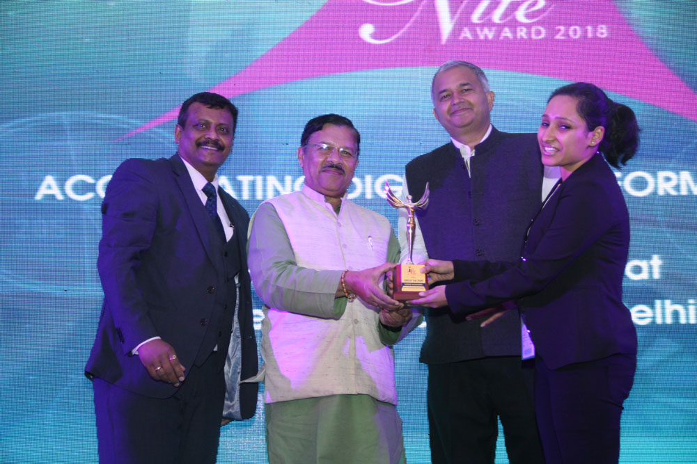 Ms. Tanvi Maheshwari from ADOBE Systems receiving the Best CMO Awards on behalf of Sunder Madakshira at 17th Star Nite Awards 2018.