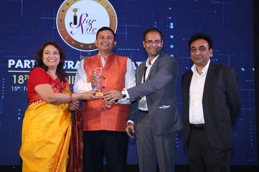 The VENDOR AWARDS  being given away by Mr. Rajesh Aggarwal, D.G- Training, Ministry of Skill Development, Govt. of India; Mr. S. N.Tripathi, Director-