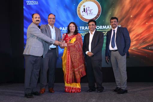 The Best Power Management Solution Company Award goes to  APC by Schneider being given away by Mr. Rajesh Aggarwal, D.G- Training, Ministry of Skill D