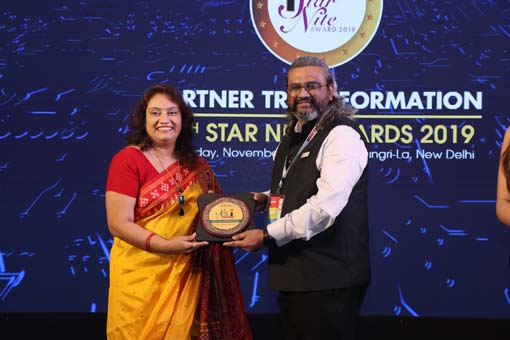 BEST SOLUTION PARTNER Award goes to INSIGHT BUSINESS MACHINES PVT LTD at VAR Symposium 2019