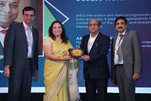 BEST SECURITY SOLUTIONS PARTNER Award goes to D M SYSTEMS PVT LTD at VAR Symposium 2019