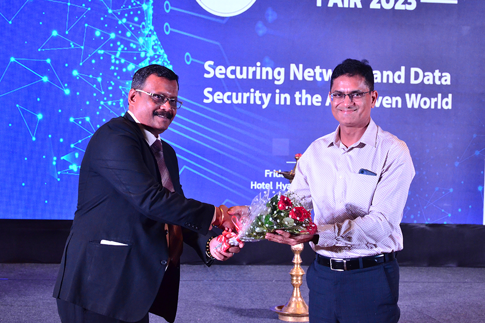 Welcoming Mr. Hari Kishore Kusumakar, IPS, ADG & IGP Cyber Crime, West Bengal Police