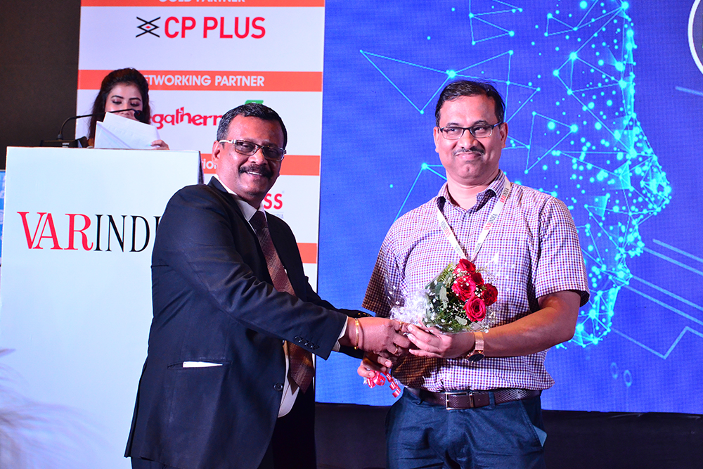 Welcoming Prof. Amlan Chakrabarti, Head IT & Technology Innovation Cell,  University of Calcutta