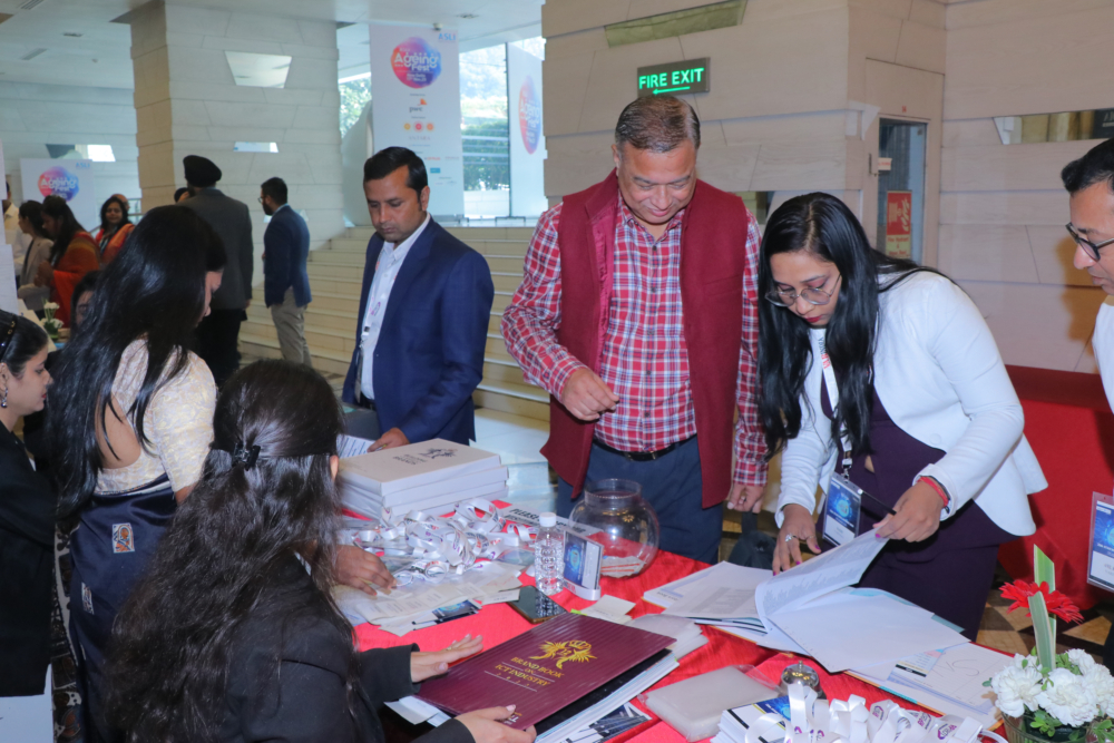 Registration Desk:  SNA- 2023   