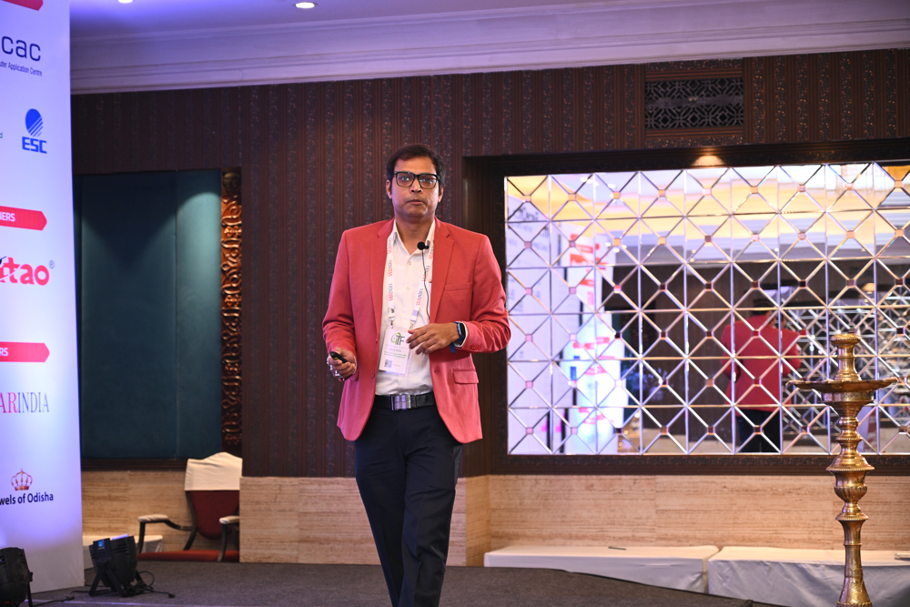 Dr. Arindam Sarkar, Head of the Dept. of C.S. & E-Ramakrishna Mission Vidyamandira, Belur Math, Kolkata & Chief Architect- FaceOff Technologies Inc.