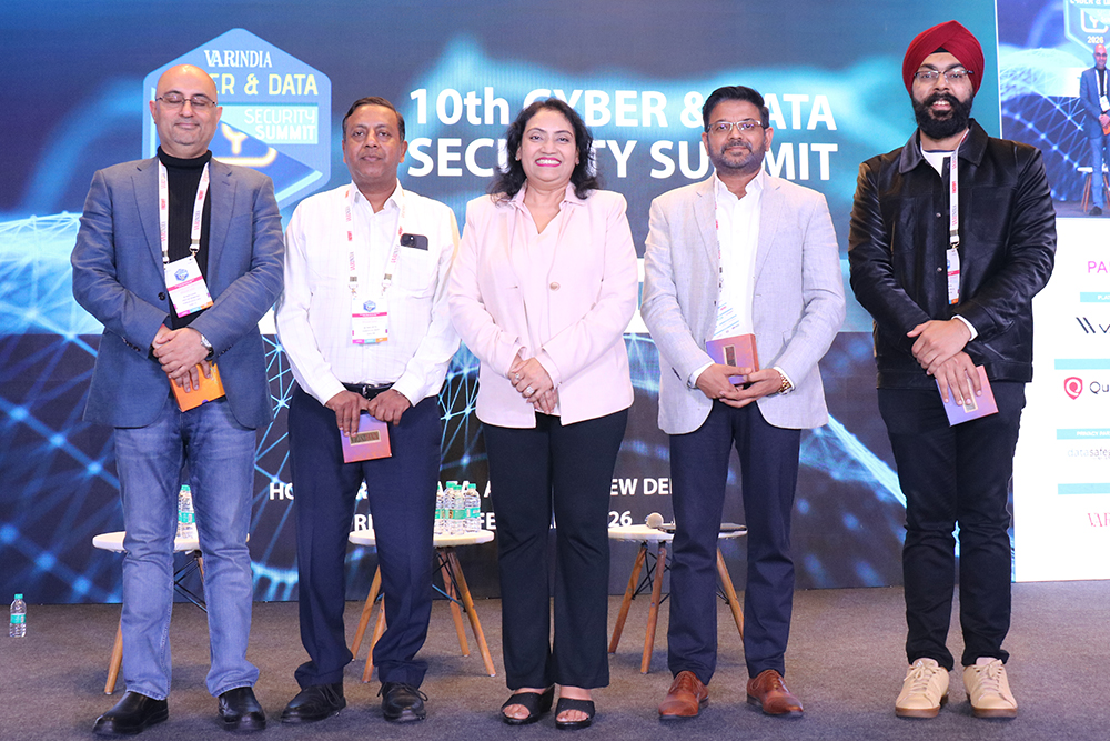 Token of appreciation presented to Panel Discussion-II