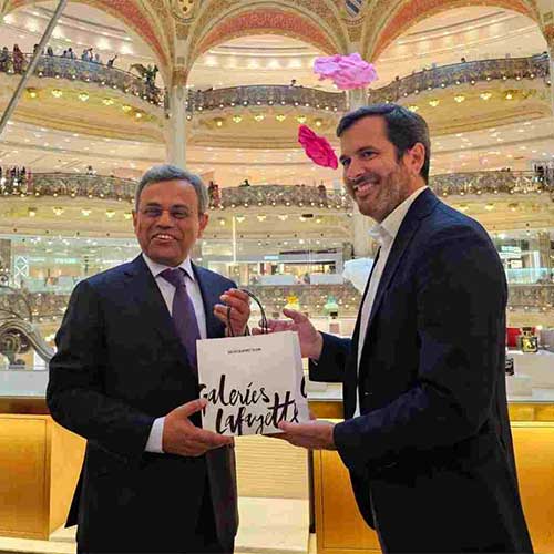 India rolls out UPI payments at Galeries Lafayette in Paris India rolls out UPI payments at Galeries Lafayette in Paris