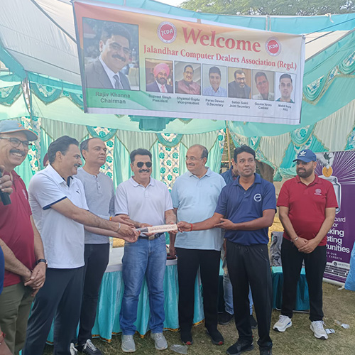 Friendly cricket match strengthens bonds between Jalandhar and Hoshiarpur IT traders