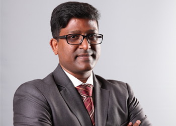 Chatbots to drive the future of efficient B2C interface Chatbots to drive the future of efficient B2C interface