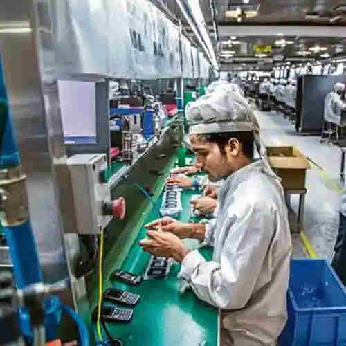 Samsung, Oppo, Vivo and Lava get a go ahead from government to resume production at Noida, Great Noida factories Samsung, Oppo, Vivo and Lava get a go ahead from government to resume production at Noida, Great Noida factories