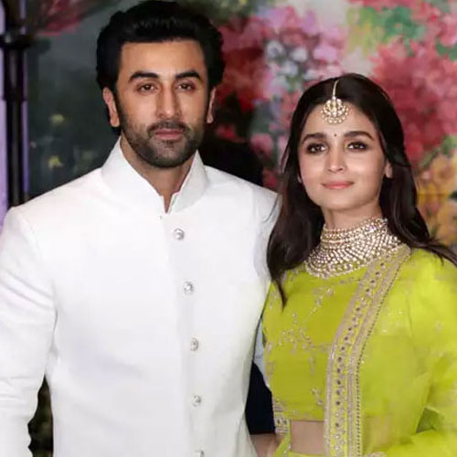 Randhir Kapoor confirms Ranbir & Alia are not getting engaged in Ranthambore Randhir Kapoor confirms Ranbir & Alia are not getting engaged in Ranthambore