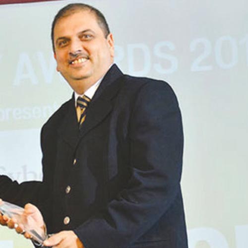 Reduced personal touch for customers and employee attrition: Key challenges of remote work