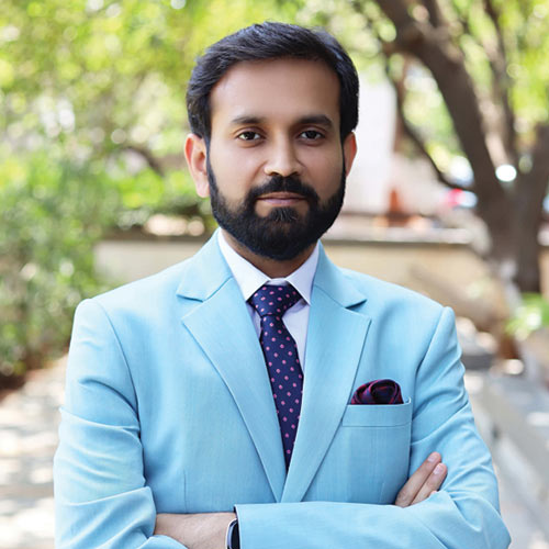 ESDS creating its own space both as a Data Center and as a Cloud Service Provider ESDS creating its own space both as a Data Center and as a Cloud Service Provider