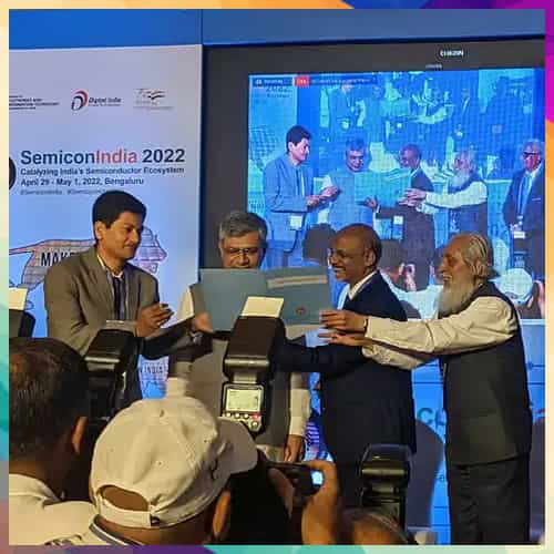 C-DOT collaborates with C-DAC sign to boost indigenous technology in telecom and ICT C-DOT collaborates with C-DAC sign to boost indigenous technology in telecom and ICT