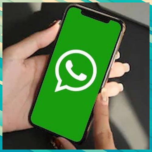 A WhatsApp Clone App is spying on Indian Users