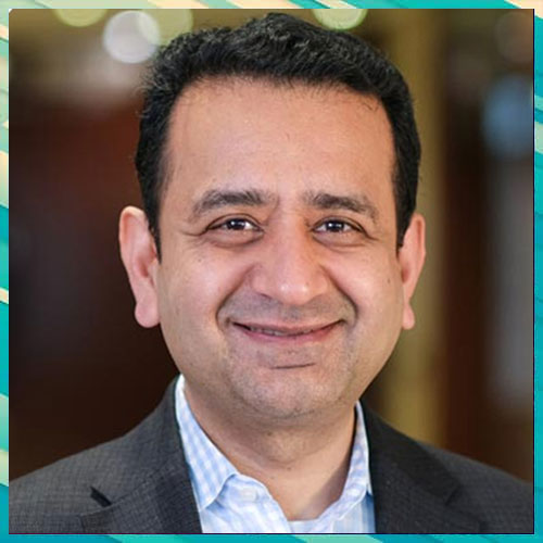 Tech Mahindra ropes in former Infosys executive Mohit Joshi as MD & CEO Tech Mahindra ropes in former Infosys executive Mohit Joshi as MD & CEO