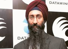 DataWind signs up Sangeetha Mobiles to extend reach in South India
