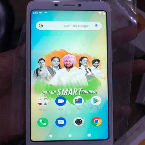 Free smartphones to be distributed on Aug 12 in Punjab