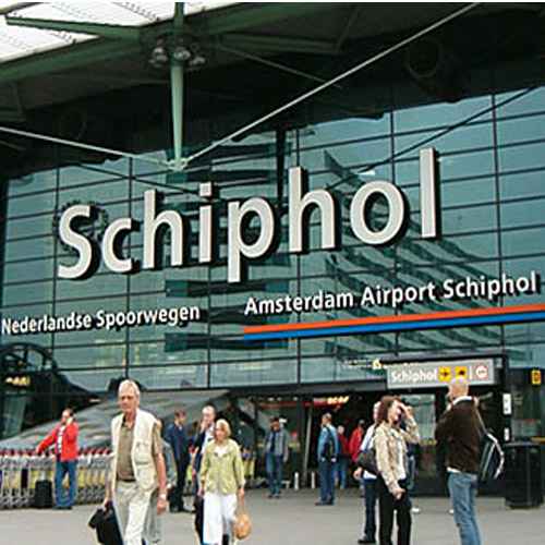 See on how the Amsterdam Airport Schiphol achieves 100% uptime and exceeds SLAs for six consecutive years