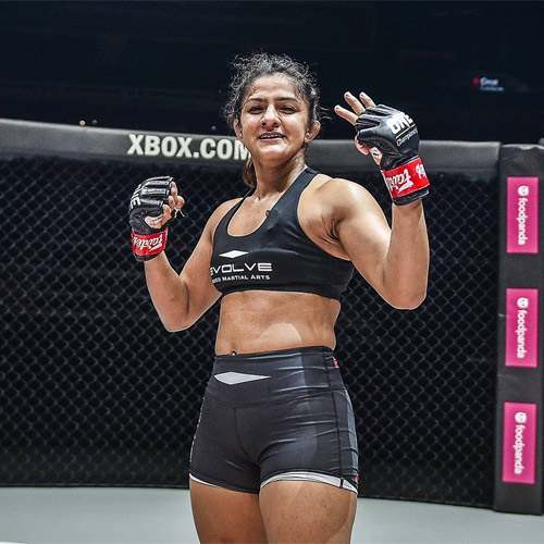 Ritu Phogat after Angela Lee's World Title Following Confidence-Boosting Win Over Meng Bo